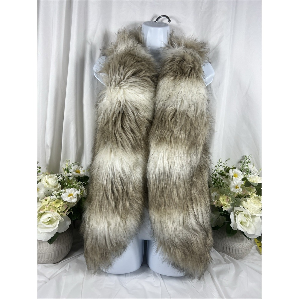 Faux FUR Vest Skies Are Blue  White&‎ Grey X small